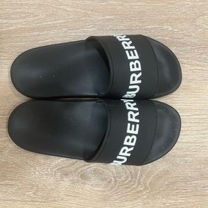 Burberry Slides size 9 W